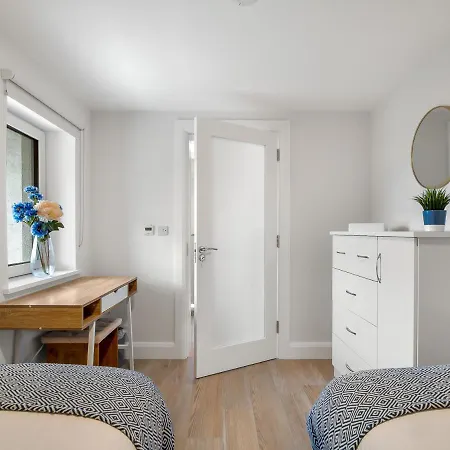 Apartment Pierside 2