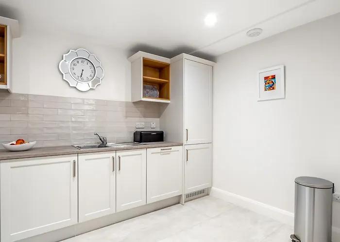 Pierside 2 * Cleggan